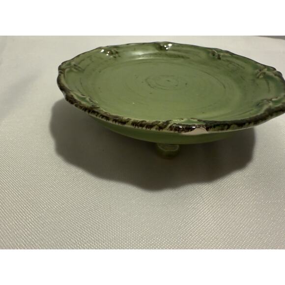 Ceramic Green Planter Round w/ decorative footed plate, French Country, Shabby - Picture 10 of 10